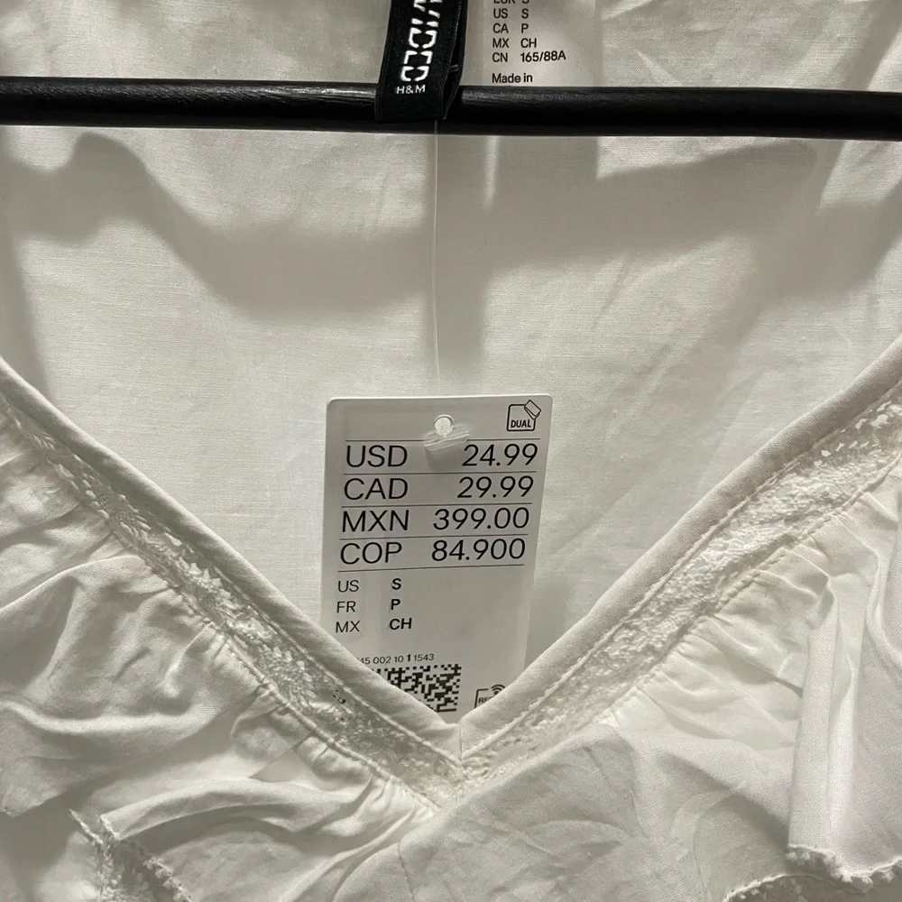 H&M White Ruffled Blouse - Picture 3 of 5